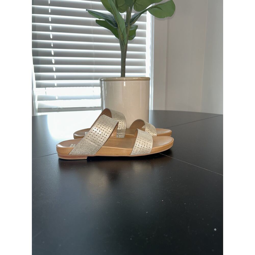 Brand New in Box Johnston & Murphy Jodi Perfed Gold Metallic Slide – Size 8.5 - Picture 2 of 8